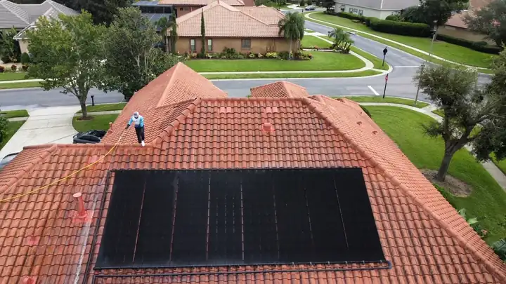 Exterior cleaning results in Lake Mary, Florida