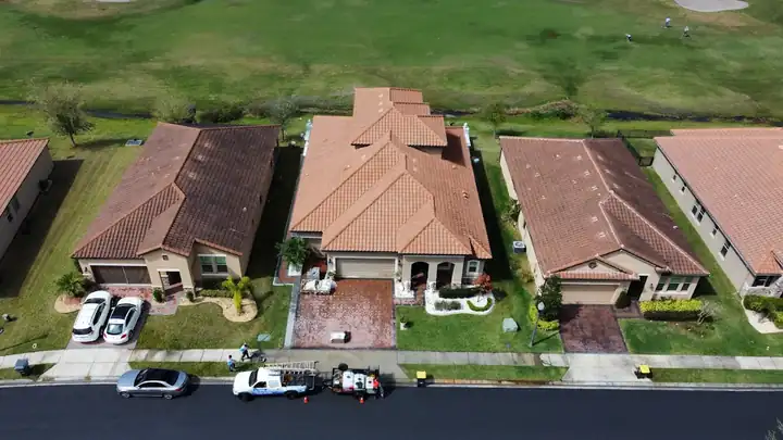Exterior cleaning results in Kissimmee, Florida