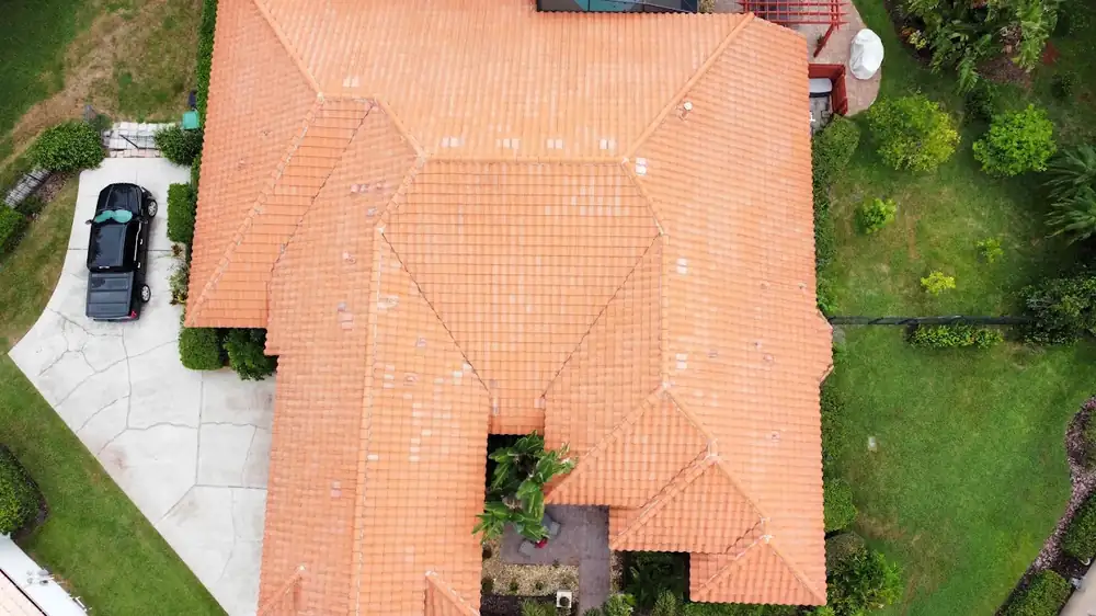 Tile roof soft washing in Orlando, FL